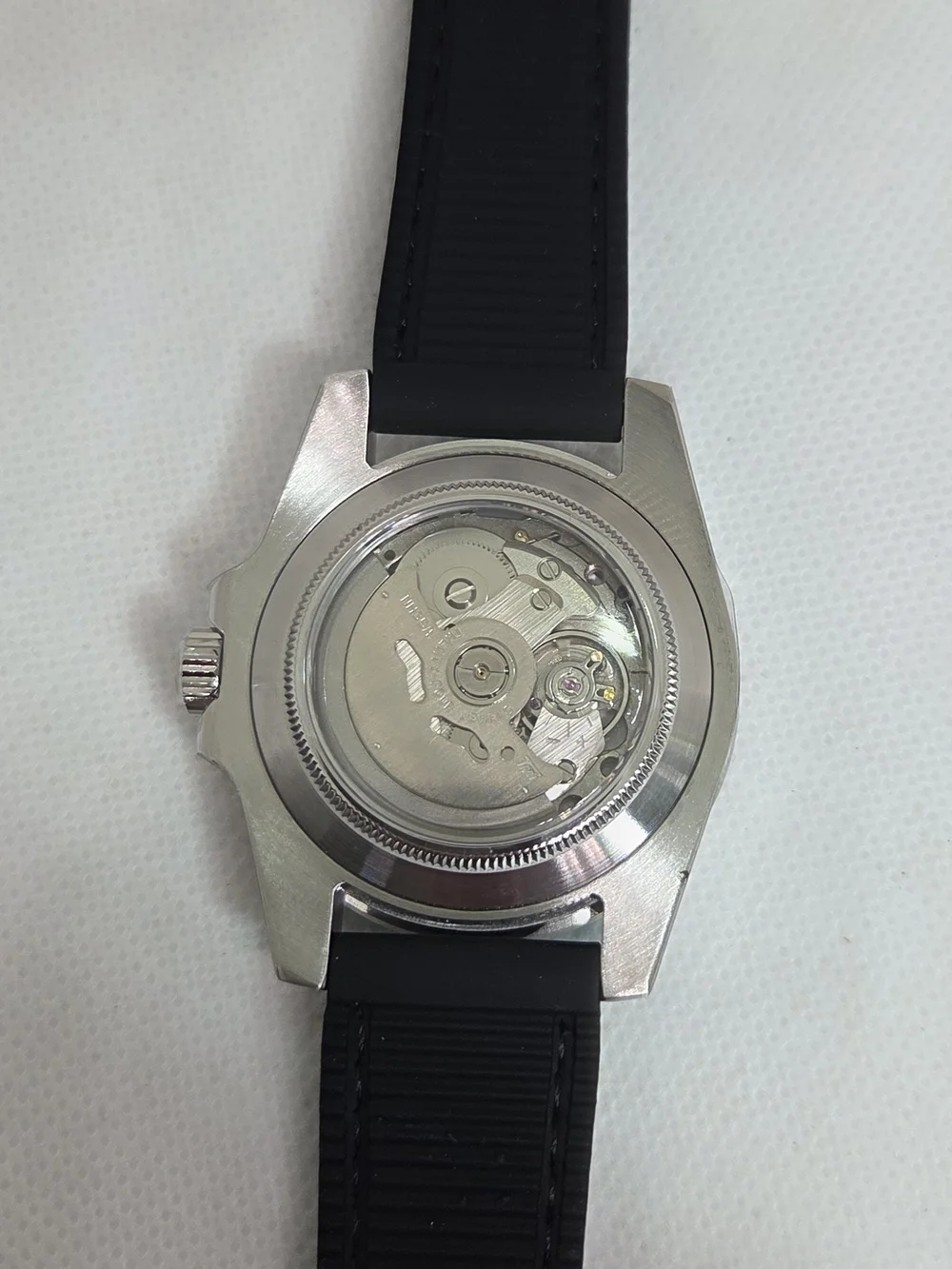 Custom 40mm Automatic Seiko Mod Watch NH35 Submariner Hulk